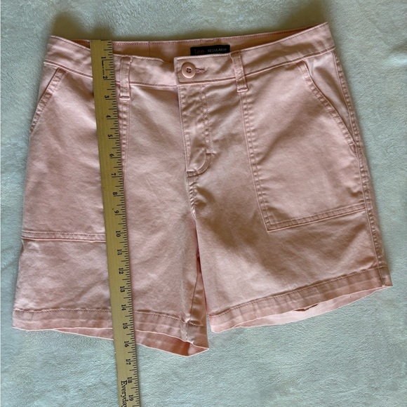 Lee Women's Flex-to-go Mid-rise Cargo Bermuda Shorts Pink Size 8(M) - Picture 6 of 13